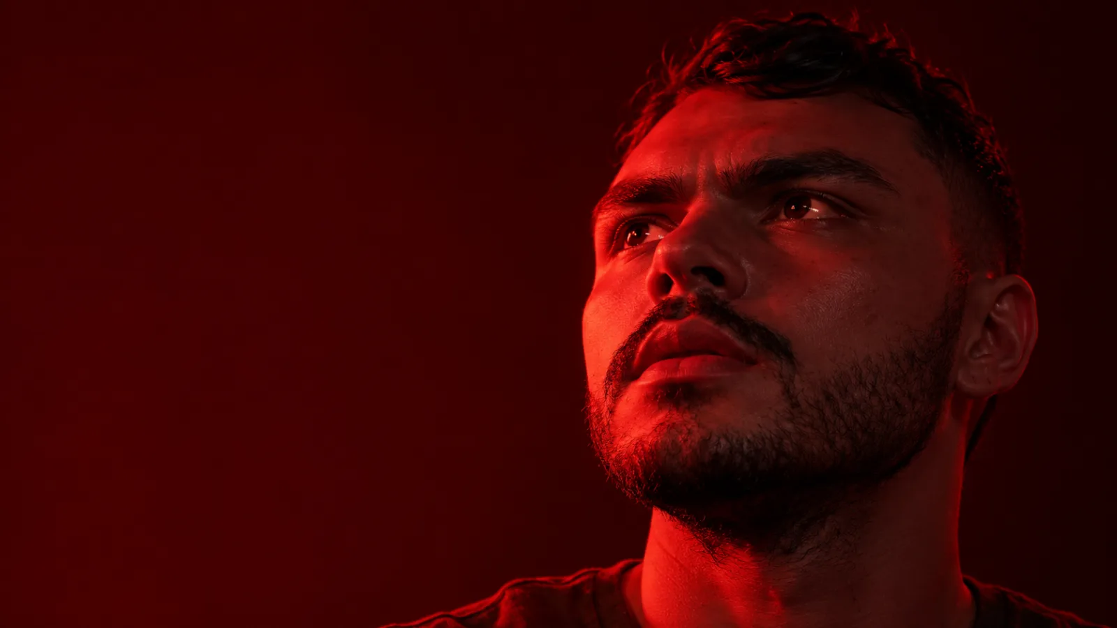 Márcio Felipe, criador da MARCIO.IA, desenvolvedor de sites e sistemas em São Paulo